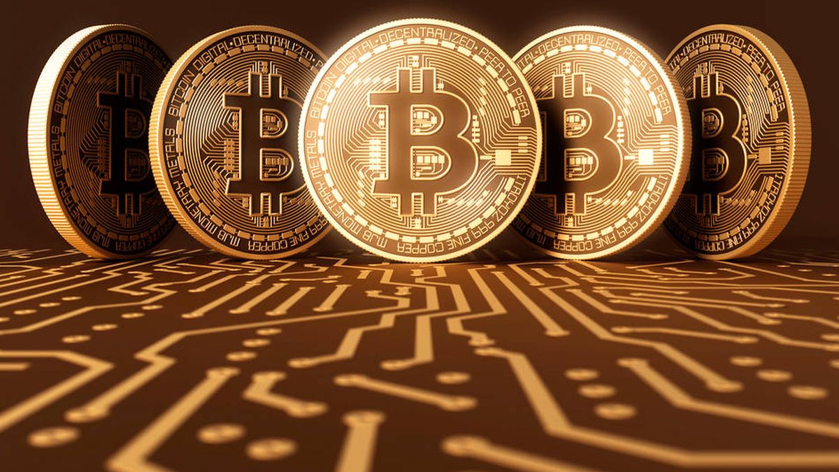 Bitcoin se hunde a mínimos de diciembre ante el escrutinio de los reguladores