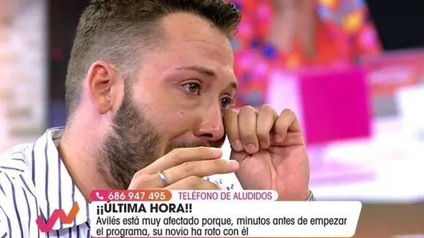 Avilés llorando en 'Viva la vida'. (Telecinco).