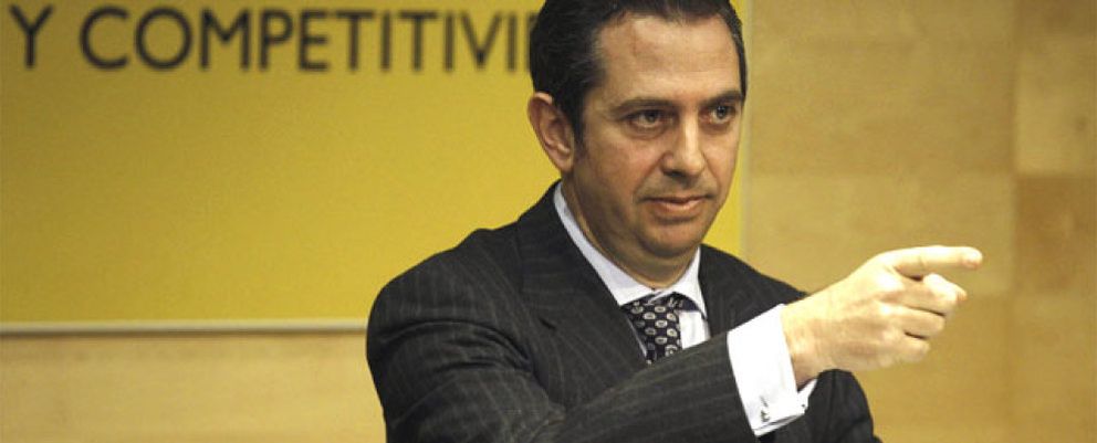 Foto: El Tesoro paga a 18 meses el interés más bajo desde 2010, antes del tijeretazo de Zapatero