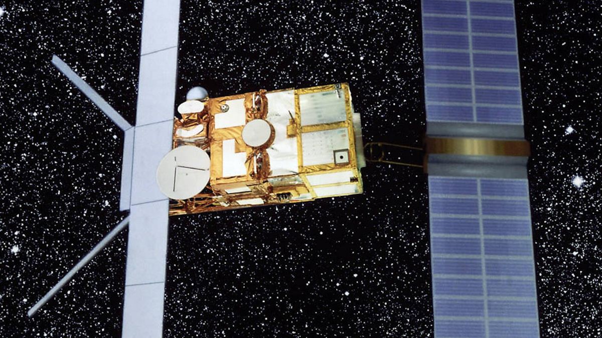 Un antiguo satélite de más de dos toneladas que vigilaba la Tierra se estrellará esta semana
