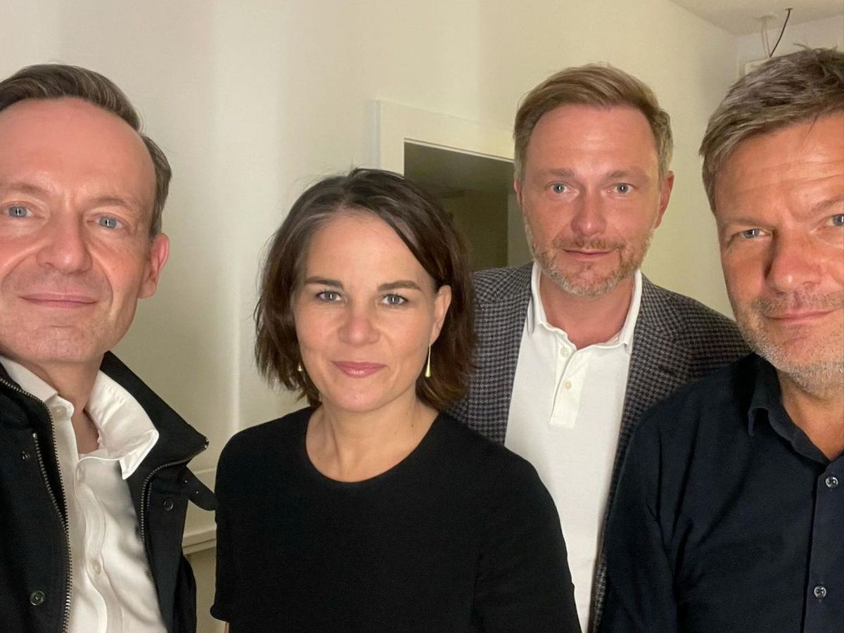 Foto: Los políticos liberales Volker Wissing y Christian Lindner, del FDP alemán, junto a Annalena Baerbock y Robert Habeck, de los Verdes. (Instagram)