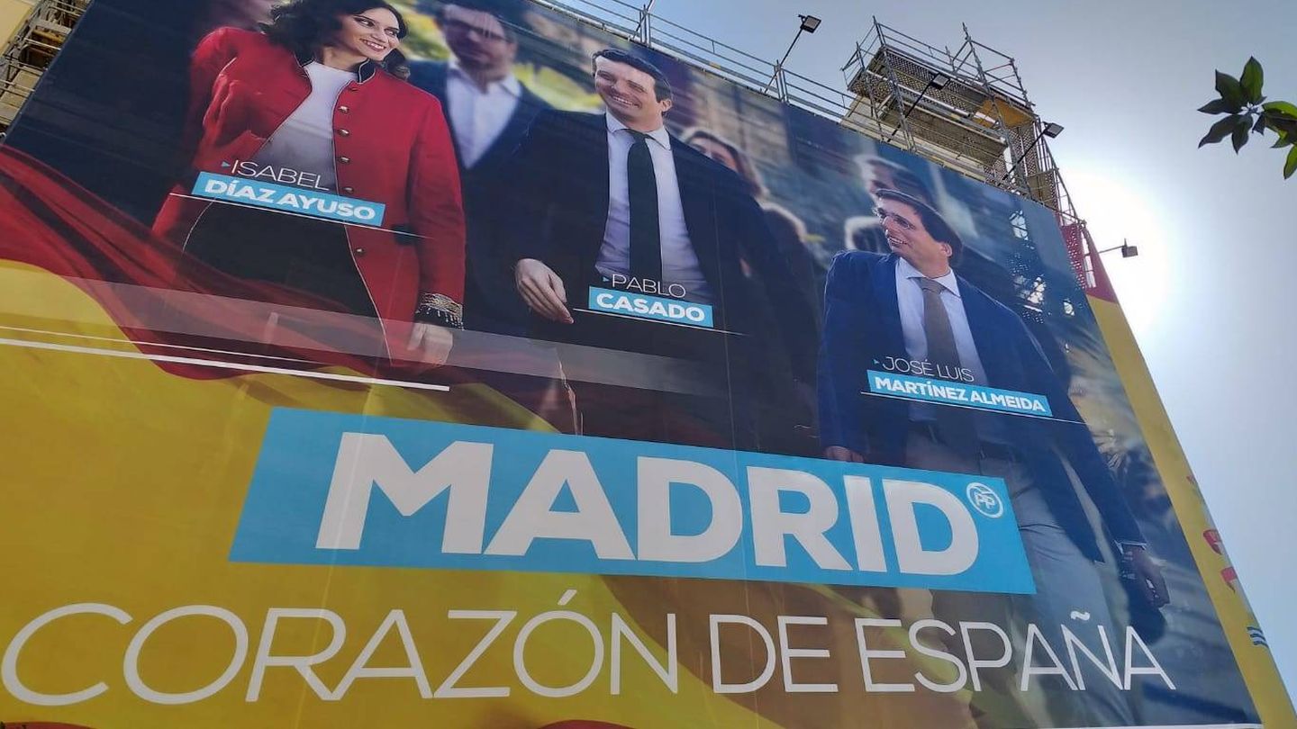 Publicidad del PP en Madrid antes de la campaña.