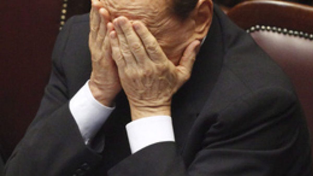 Un Berlusconi contra las cuerdas afronta el veredicto del Parlamento italiano y los mercados