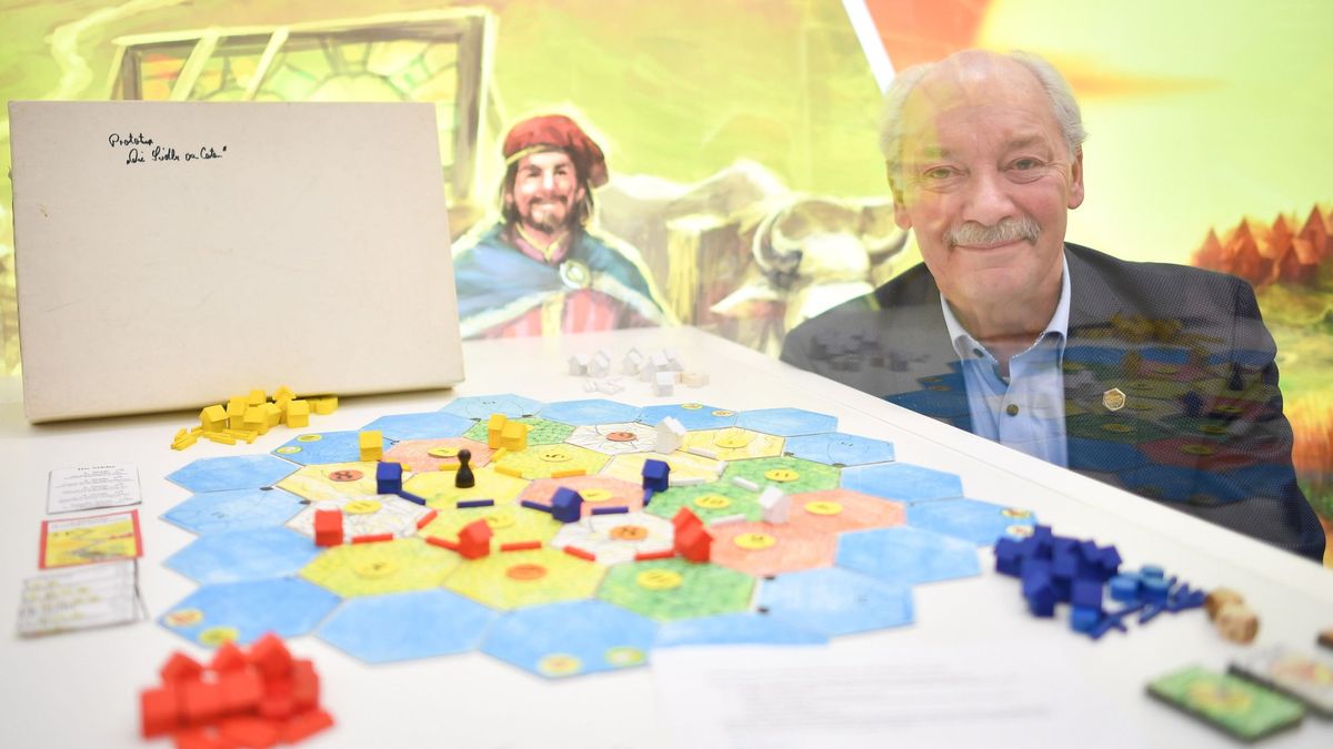 Muere el alemán Klaus Teuber, creador del popular juego de mesa Catan, a los 70 años