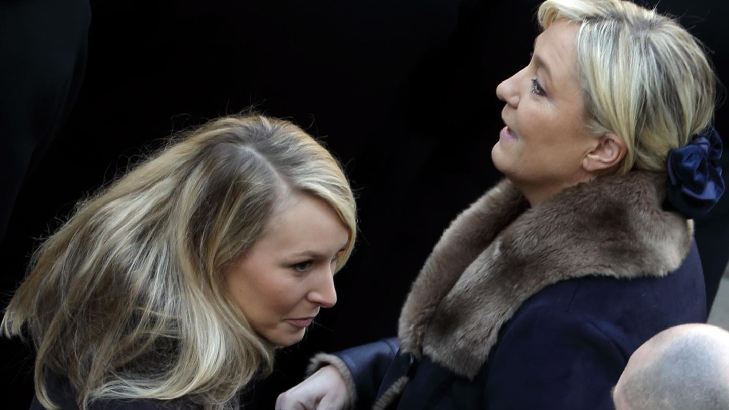 La líder del FN, Marine Le Pen, junto a su sobrina, Marion Maréchal Le Pen (Reuters)