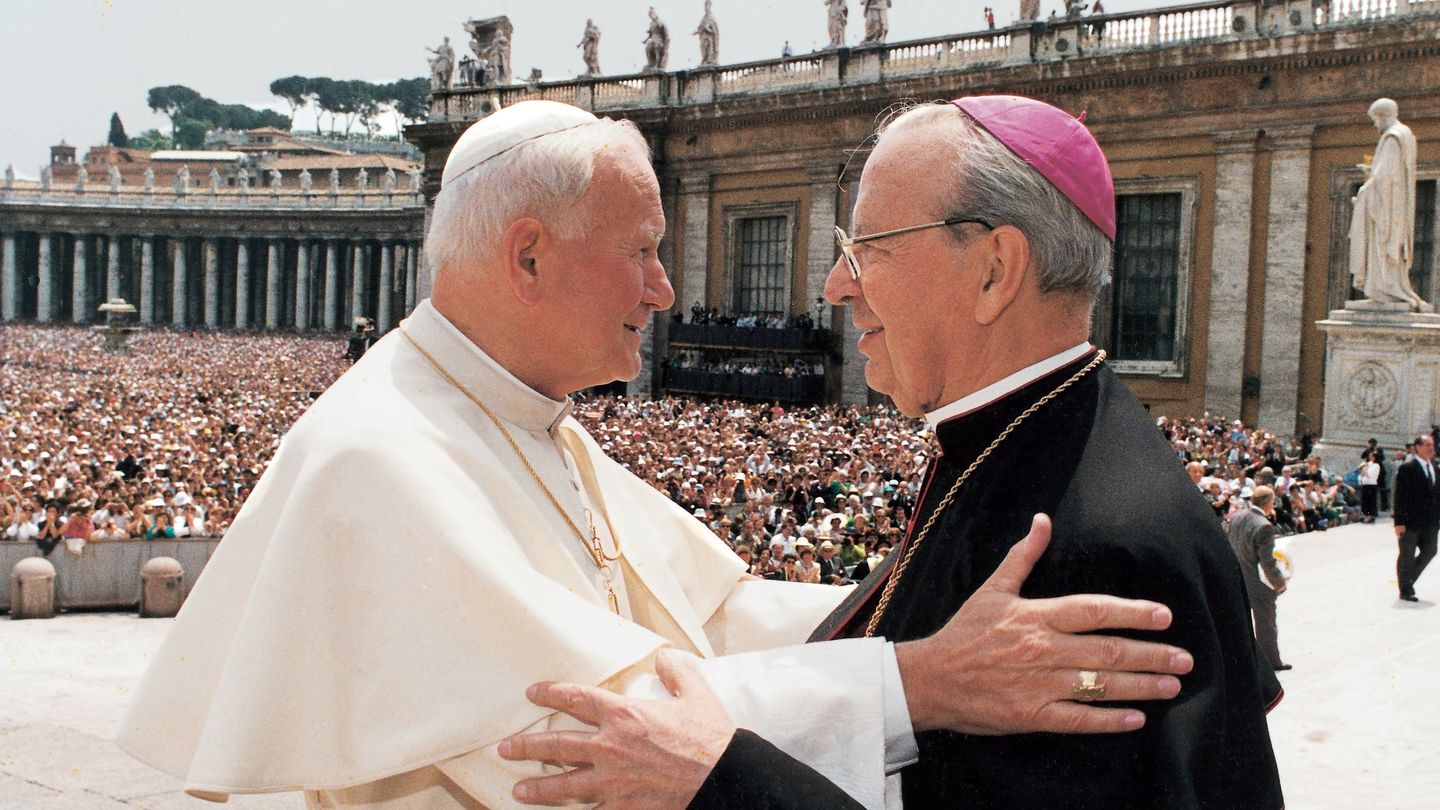 Juan Pablo II y Álvaro del Portillo.