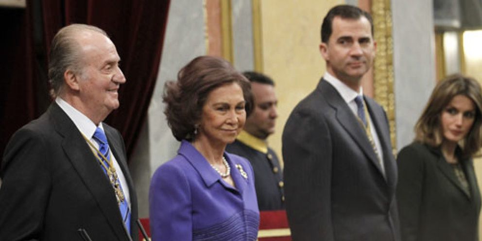 Foto: El Rey reparte 375.000 euros entre la Reina, sus hijas y la Princesa, pero ni un euro a Urdangarín