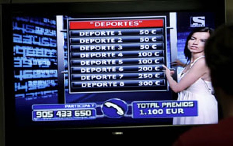 Foto: Los ingresos por SMS de Telecinco y Antena 3 se desploman un 40%
