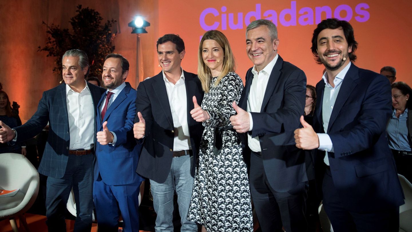 Marcos de Quinto, Paco de la Torre, María Muñoz, Albert Rivera, Luis Garicano y Toni Roldán. (EFE)