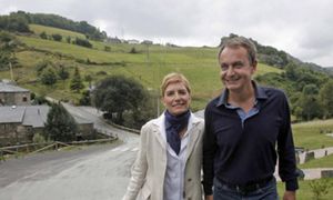 ZP, Esperanza Aguirre y la Pantoja coinciden de vacaciones en Asturias