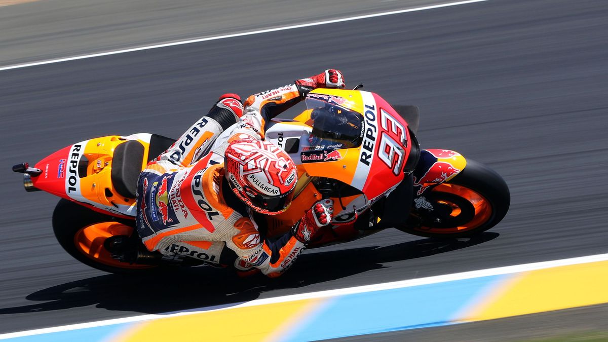Paliza de un abucheado Márquez en el GP de Francia de MotoGP, ¿quién le tose ahora?