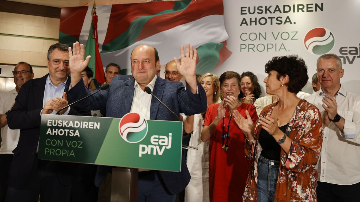 La sucesión de Urkullu alimenta las dudas en el PNV a meses de las elecciones vascas
