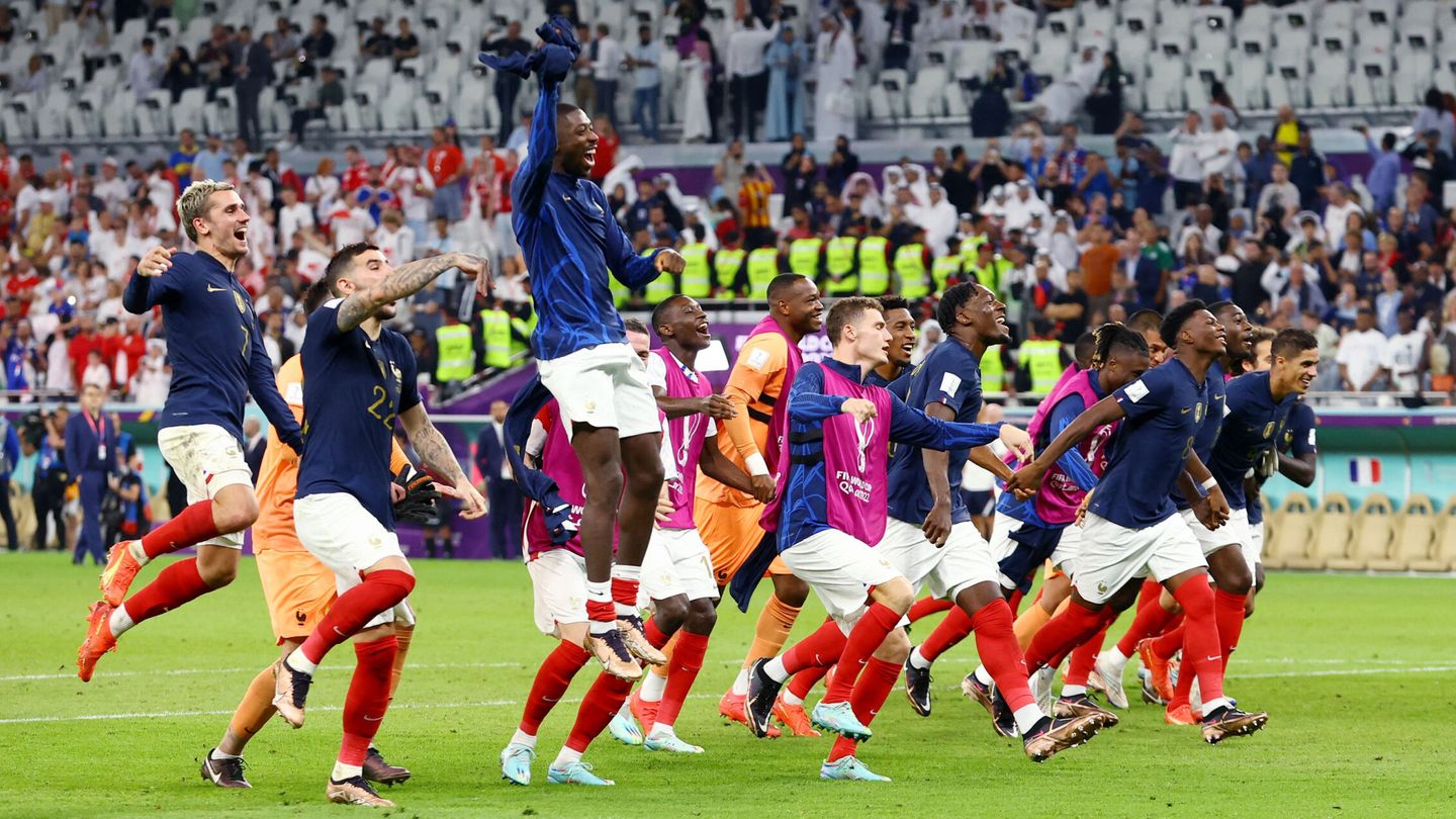 Francia se medirá a Inglaterra en los cuartos de final. (Reuters/Bernadett Szabo)