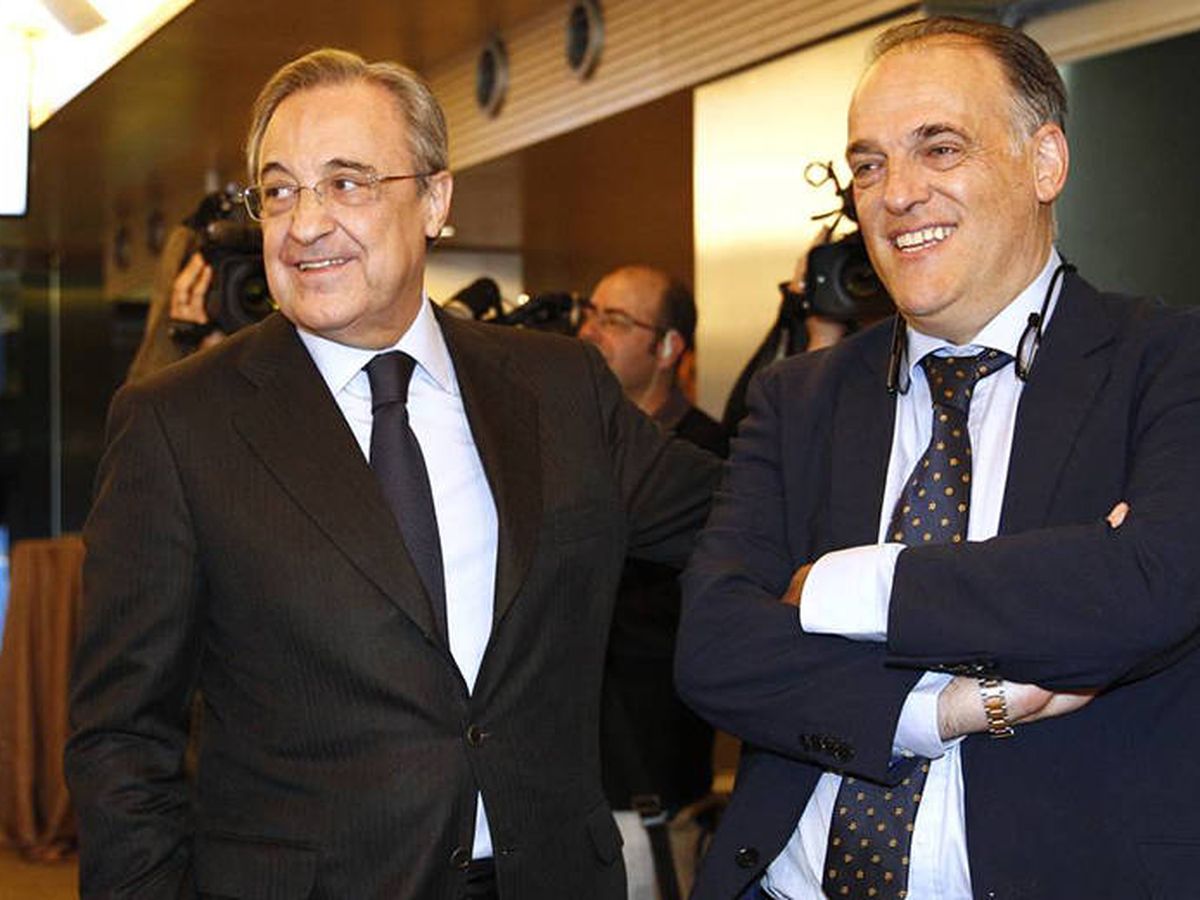 Foto: Florentino Pérez y Javier Tebas, presidentes de Real Madrid y LaLiga, respectivamente. (EFE)