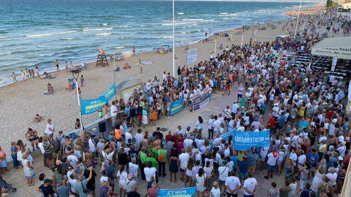 Los olvidados de la campaña: "El mar se come mi casa y el Estado me la quiere quitar"