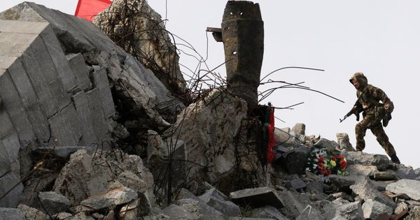 Foto: El monumento de la II Guerra Mundial Savur-Mogila, dañado durante los enfrentamientos entre el ejército ucraniano y los separatistas, cerca de Snizhne, Ucrania. (EFE)
