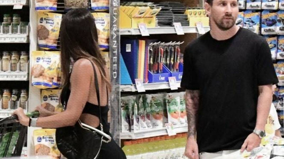  Se filtran las primeras imágenes de Leo Messi en Miami haciendo la compra en el súper