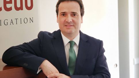 José María Salcedo, el abogado influencer que litiga contra Hacienda, funda su firma