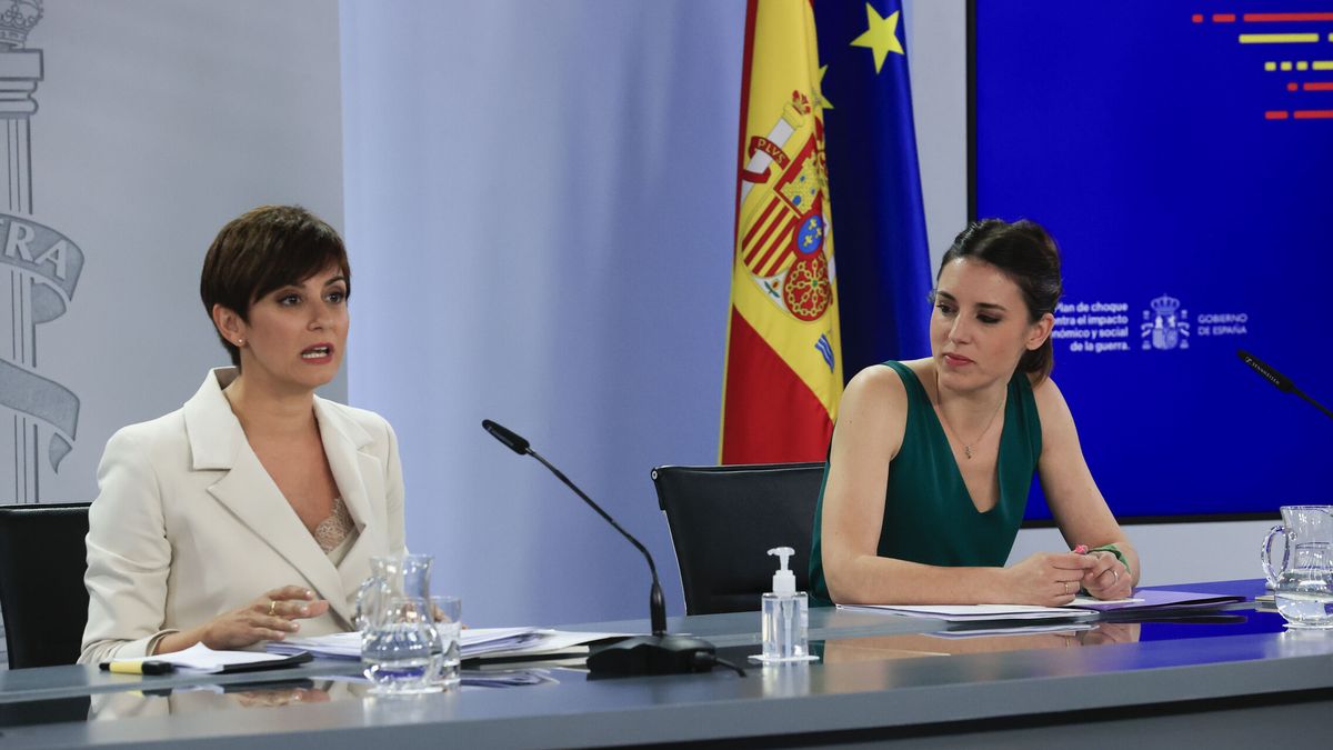 Igualdad presiona 'in extremis' al PSOE para dejar la prostitución fuera de la ley del 'sí es sí'