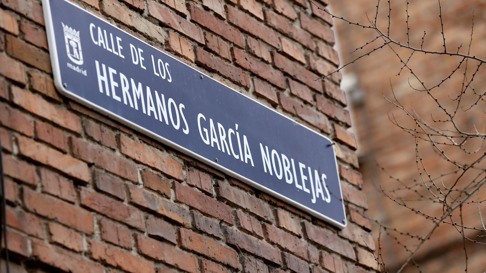 Foto: Calle de los Hermanos García Noblejas, una de las treinta que cambiarán de nombre. (EFE)