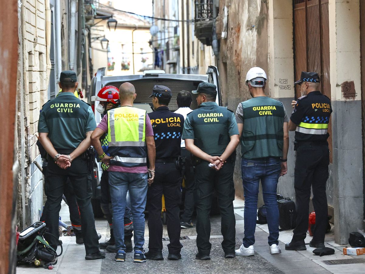 Foto: Agentes de la Guardia Civil en una imagen de archivo. (EFE/Raquel Manzanares)