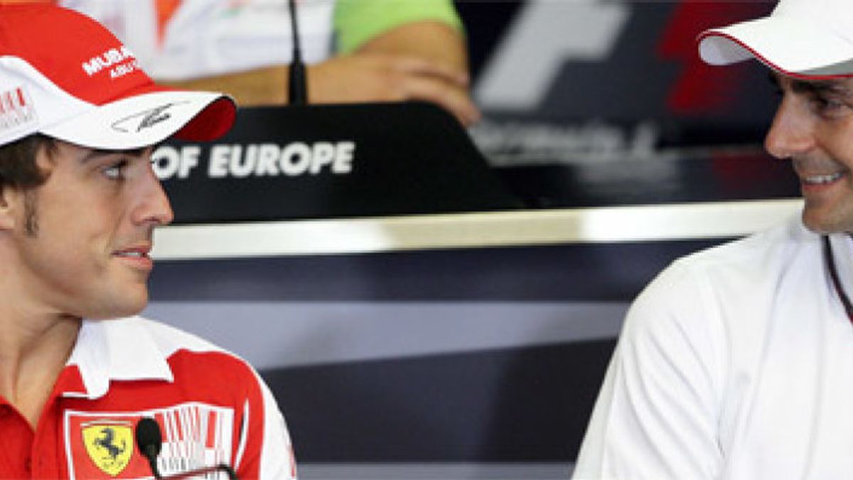 Las 'canicas' de Pirelli, motivo de discordia entre Fernando Alonso y De la Rosa