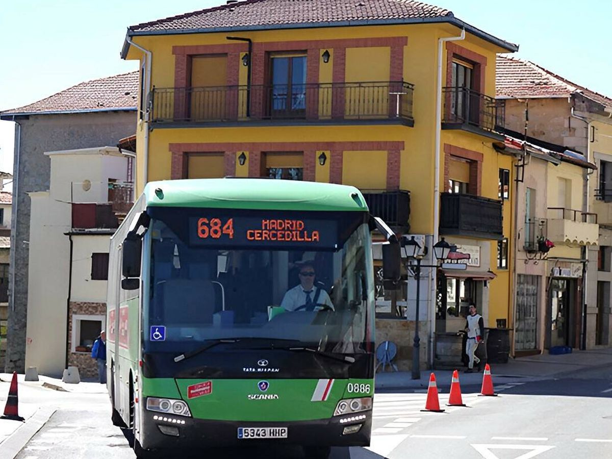 Foto: Otra opción para subir a Cercedilla es en autobús. (Ayuntamiento de Cercedilla)