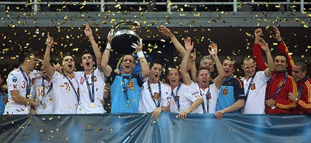 Foto: España remonta a Rusia y se proclama campeona de Europa por sexta vez