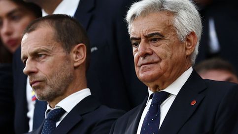 La FIFA intenta salvar la sede de Valencia para el Mundial 2030 al sortear la guerra entre Pedro Rocha y Salvador Gomar