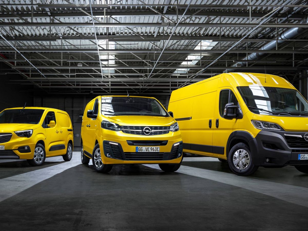 Foto: De izquierda a derecha, Combo-e Cargo, Vivaro-e y Movano-e. (Opel)