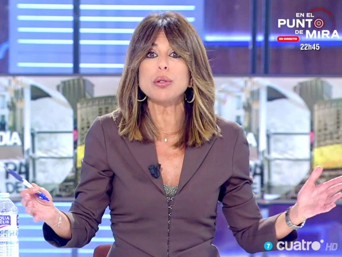 Foto: Ana Terradillos, presentadora de 'Cuatro al día'. (Mediaset España)