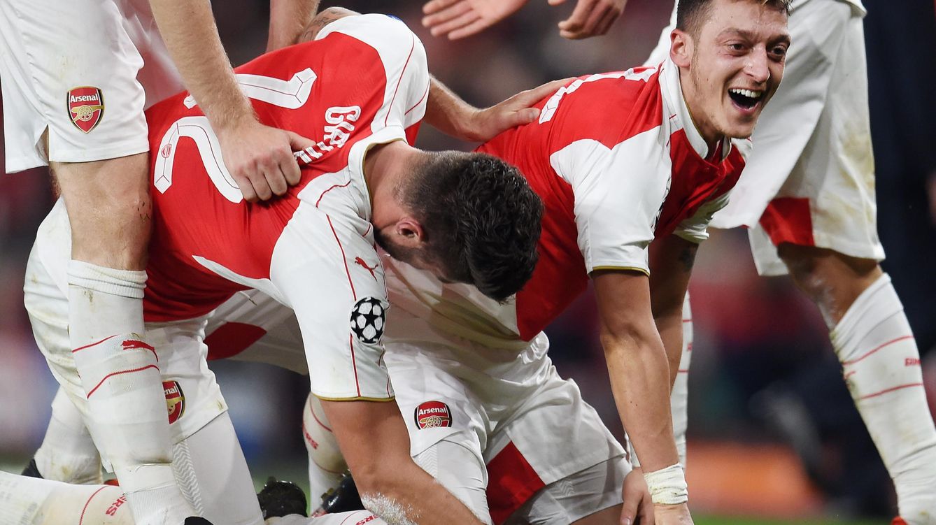 Foto: Giroud y Özil dieron el triunfo al Arsenal (EFE).