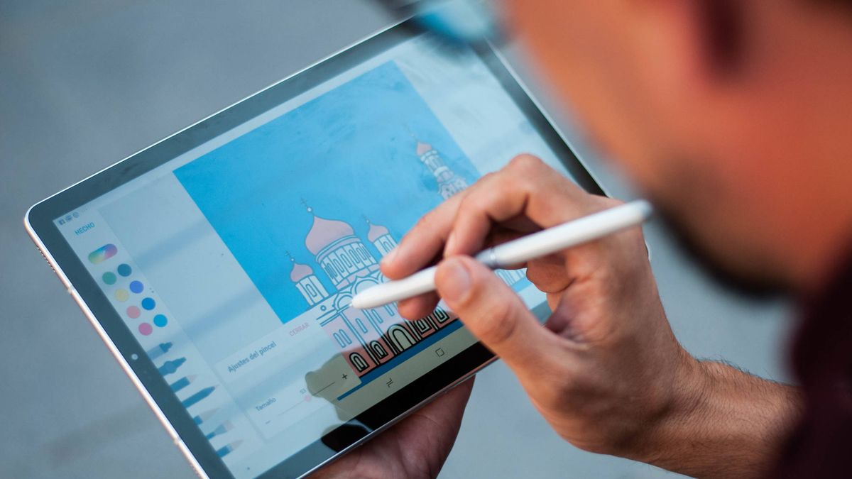  15 días con el 'anti iPad': esta es la alternativa de Samsung para jubilar tu portátil