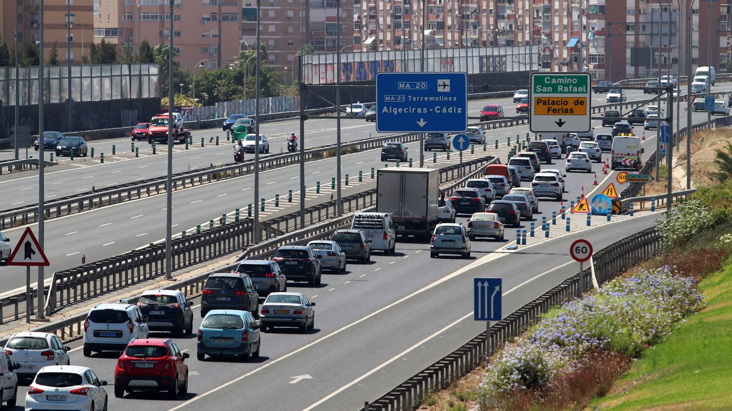 Autovía del Mediterráneo a su paso por Málaga. (Europa Press/Álex Zea)