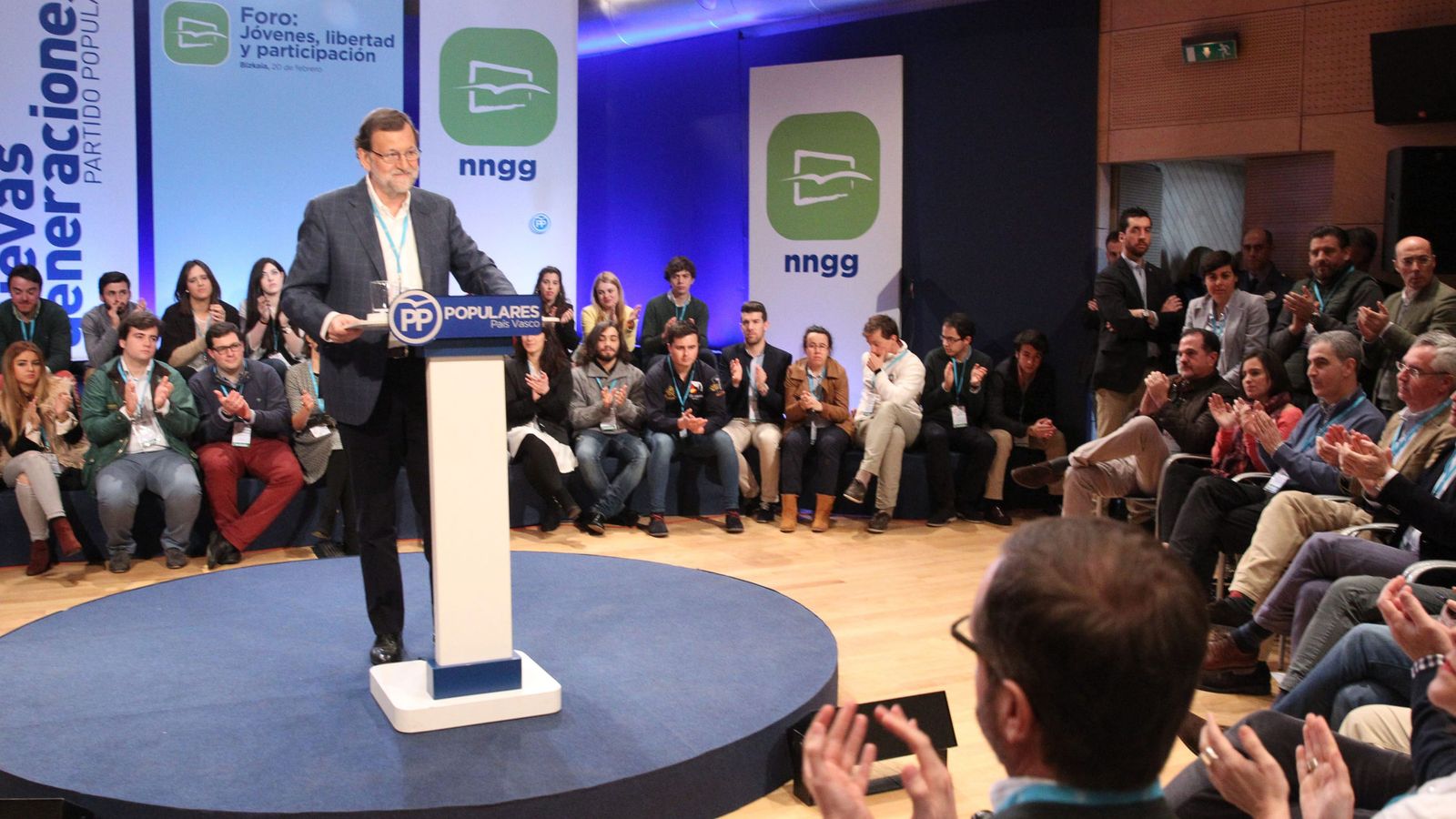 Foto: Rajoy en foro nuevas generaciones del paÍs vasco