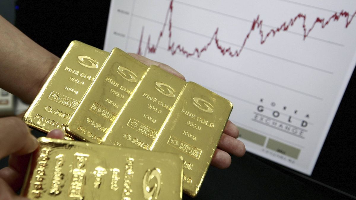 Los hedge funds apuestan por primera vez a una caída de los precios del oro