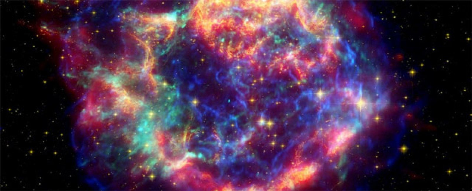 Foto: La fusión de dos 'enanas blancas' provoca la supernova más brillante de la historia