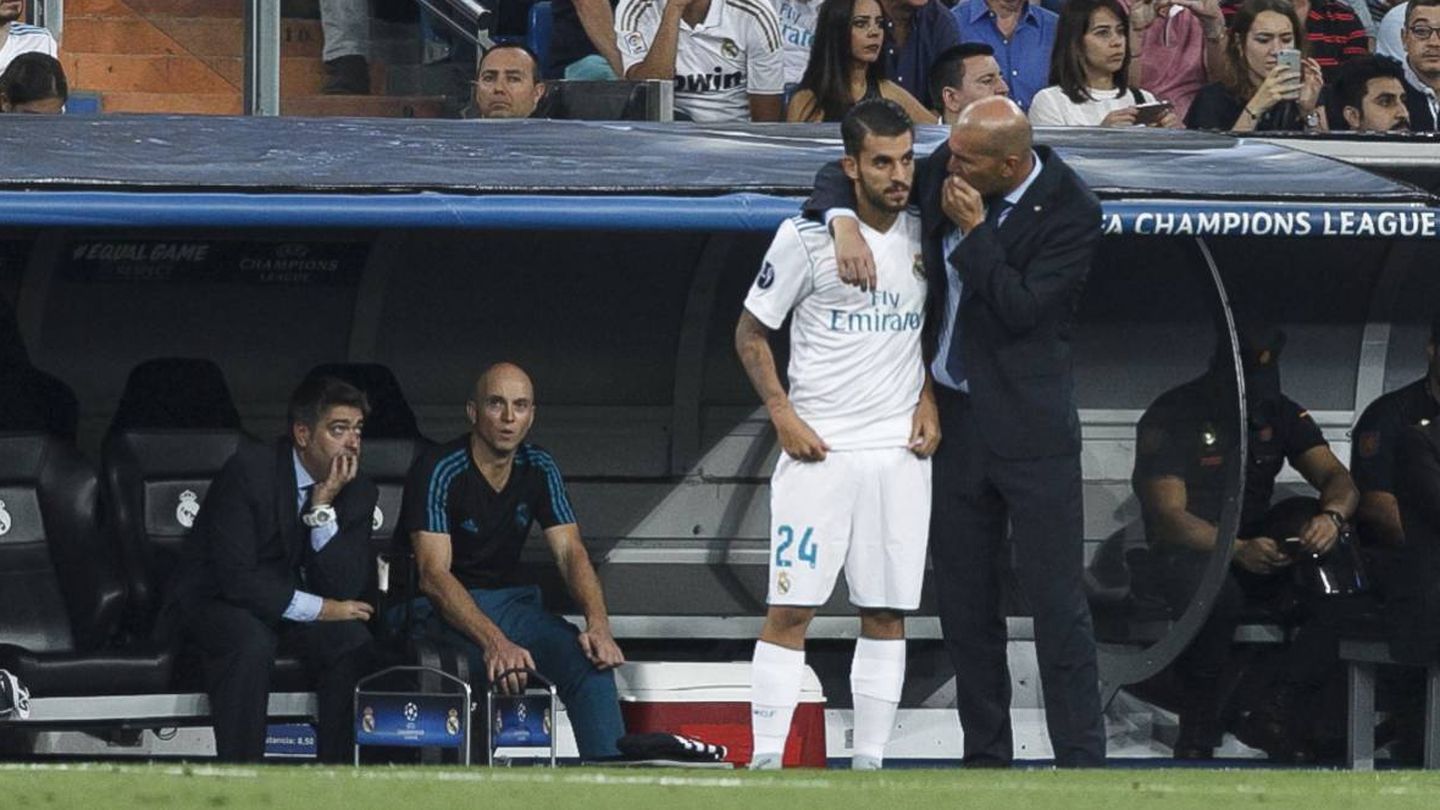 Ceballos nunca encontró su sitio con Zidane. (Reuters)