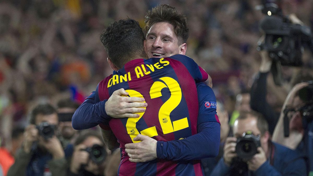Messi pidió al Barça un esfuerzo para renovar a su amigo Dani Alves