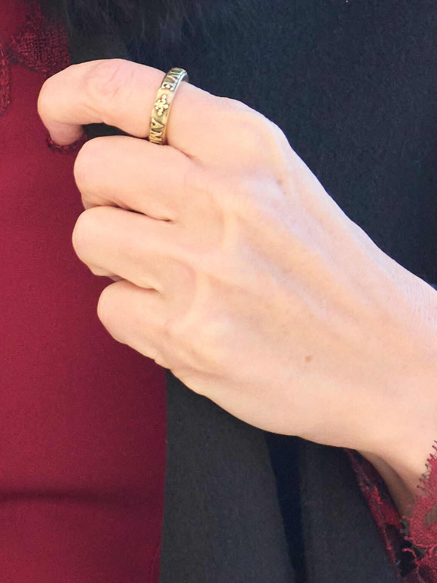 El nuevo anillo de la reina Letizia. (LP)
