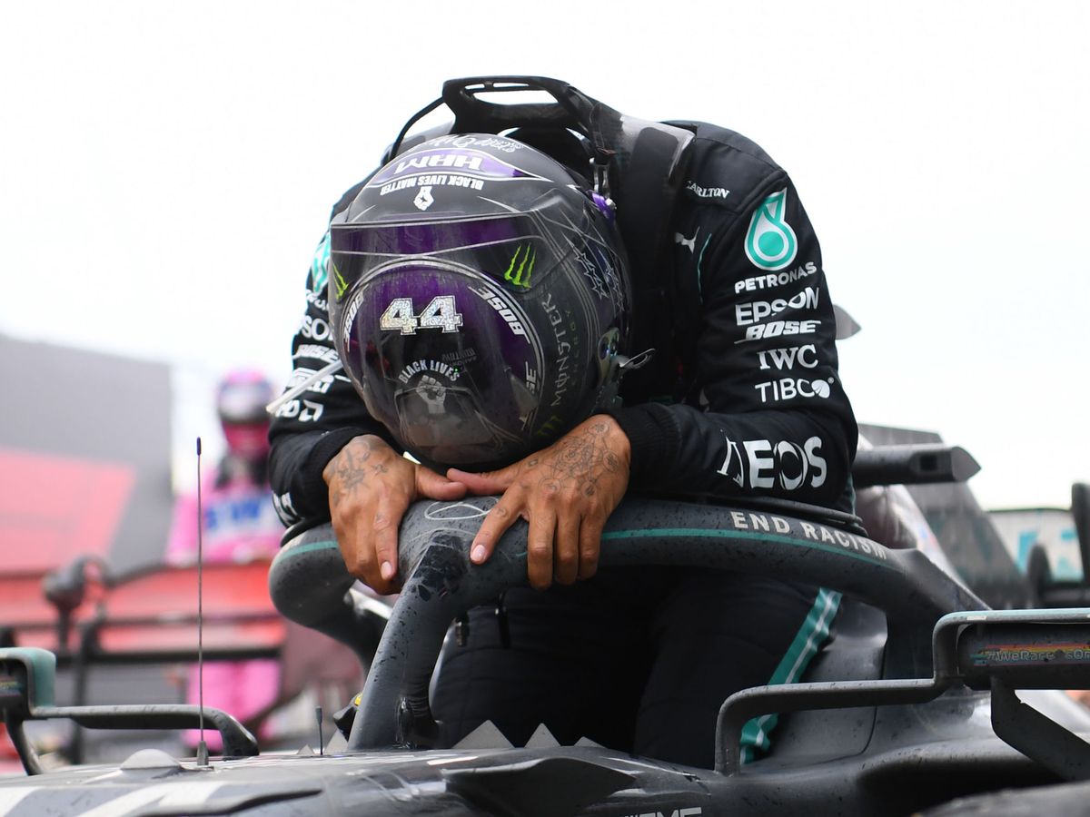 Foto: Lewis Hamilton celebra emocionado su séptimo título (Reuters)