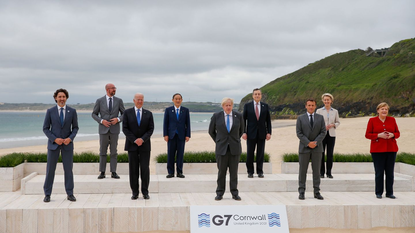Foto grupal del G-7. (EFE)