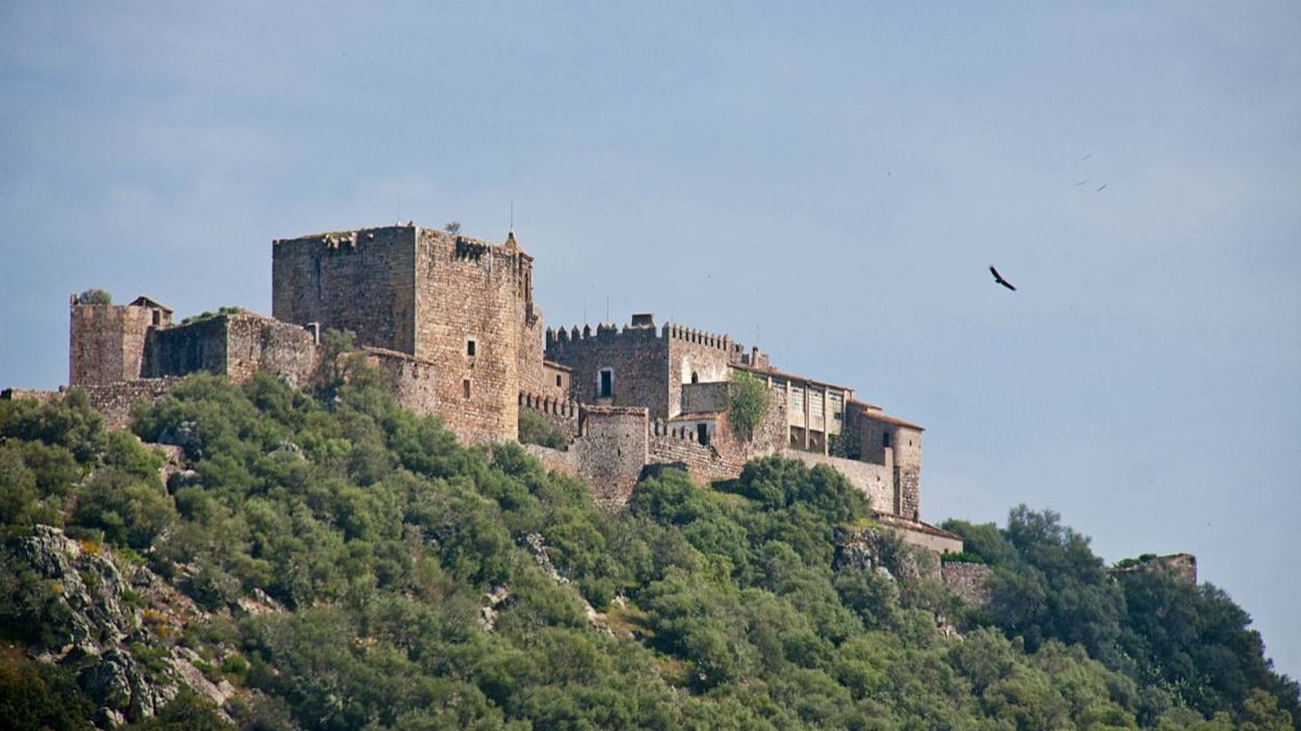  El castillo de Azagala. (Turismo de Extremadura)