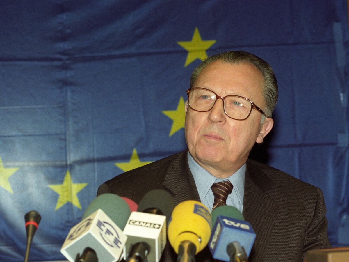Foto: Muere a los 98 años el francés Jacques Delors, expresidente de la Comisión Europea. (EFE/Bernardo Rodríguez)