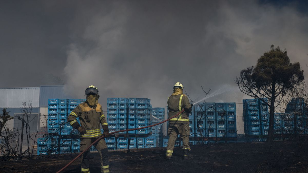 Tres incendios activos en Galicia suman casi 500 hectáreas calcinadas