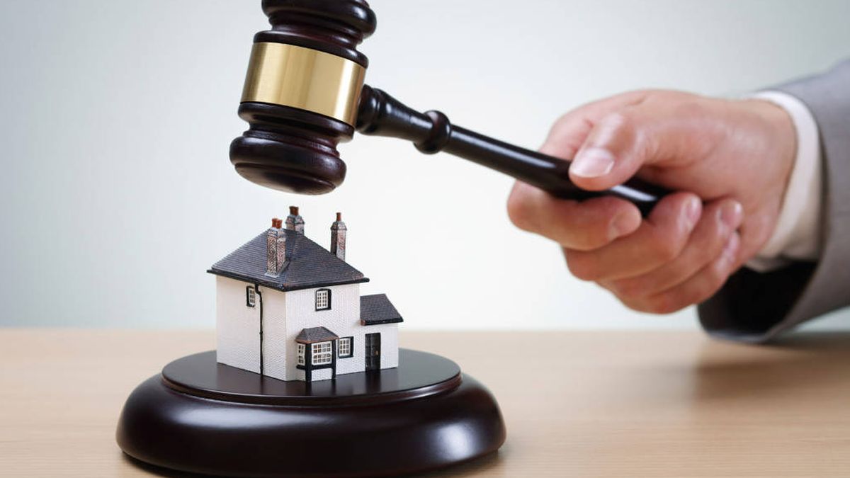 Me gustaría comprar una casa en subasta judicial, ¿qué debo tener en cuenta?