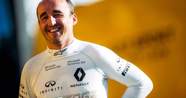 Foto: Kubica, sonriente en su test con Renault. (Foto: @RenaultSportF1)
