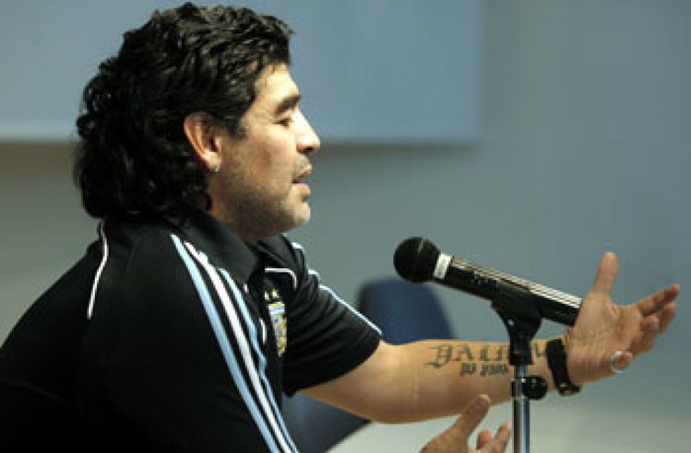 Foto: Maradona: "Estuve muerto, me tuve que reinventar y soy feliz"