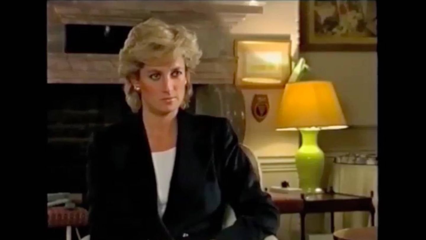 Diana, durante la entrevista de 1995. (YouTube)