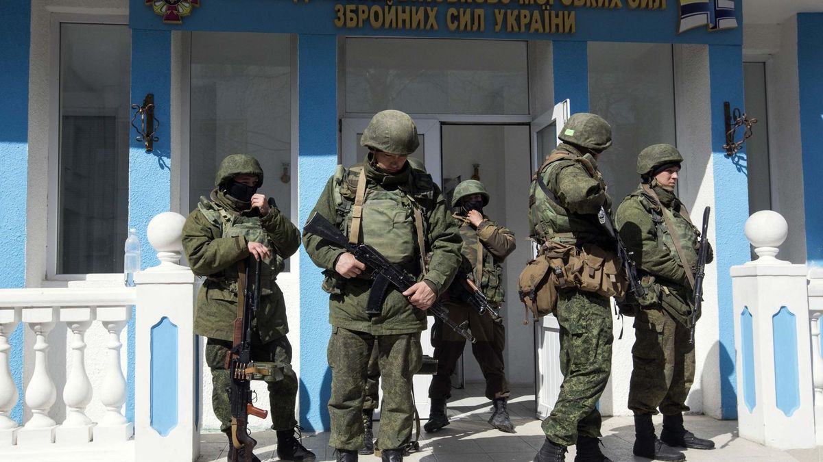 Ucrania prepara la evacuación de Crimea tras perder sus últimos bastiones militares